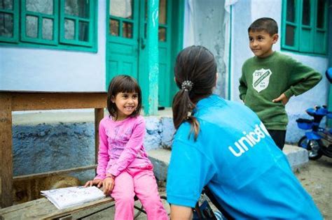 unicef jobs|Working for UNICEF .